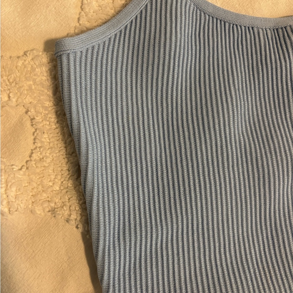 Light Blue Ribbed Tank Top - Picture 3 of 6